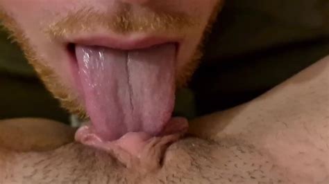 meilleurs cunni orgasme léchage de clito et vagin jeune francaise se bouffer la chatte