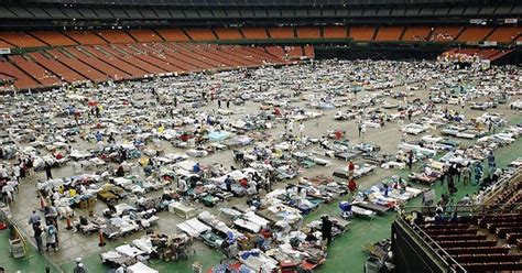 Where Was Obama During Hurricane Katrina Visiting Evacuees In The Astrodome