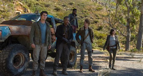 Thomas leads his group of escaped gladers on their final and most dangerous mission yet. Maze Runner: The Death Cure