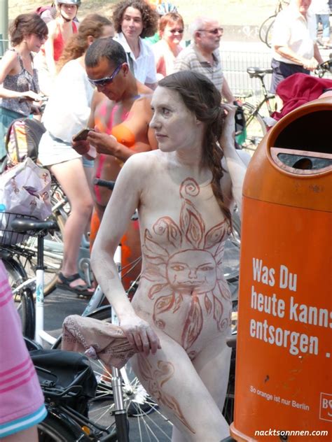 World Naked Bike Ride Berlin Fkk Bilder Und Fotos The Best Porn Website