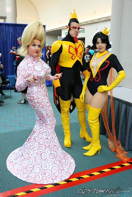 best and hottest cosplay at sdcc 2014 silly and sexy comic con costumes feature dc disney