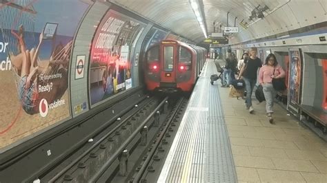 Euston Station Victoria Line London Transport Underground Tube