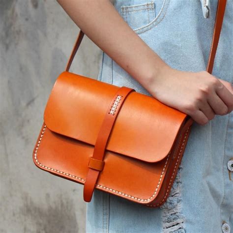 Handmade Leather Vintage Women Satchel Bag Shoulder Bag Crossbody Bag