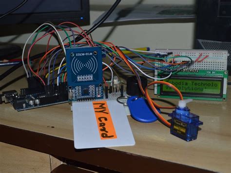 Arduino RFID Door Lock