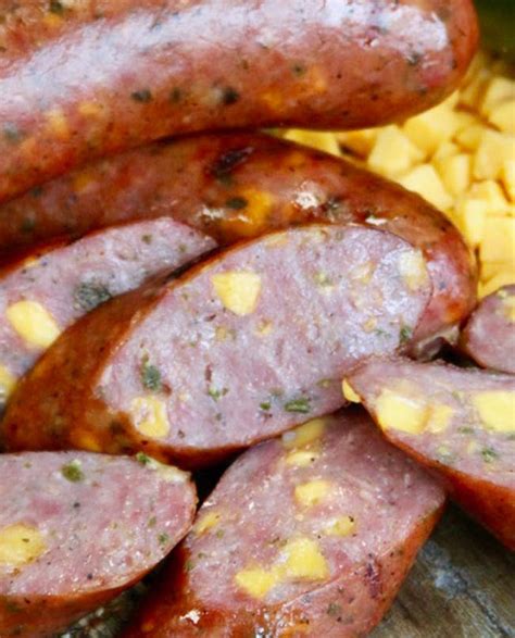 Jalapeno Cheddar Smoked Sausage 1 Isthambul