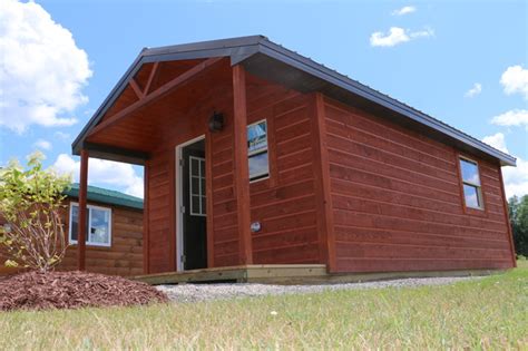 Woodhaven Tiny Cabins Are Solid And Special Montagne Façade