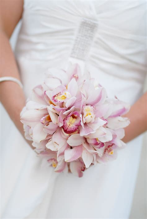 Posey Pink Cymbidium Orchids Weddings In Thailand Thailand Wedding Bridal Bouquet Thai Wedding