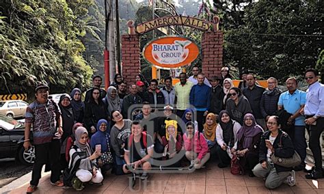 Kuala kangsar merupakan sebuah bandar diraja dan salah satu bandar bersejarah bagi negeri perak darul ridzuan, malaysia. Taman Bunga Raya Kuala Kangsar : RONDA RONDA JALAN JALAN ...