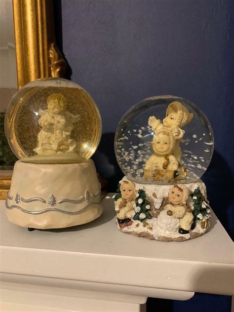 🎄 Traditional Christmas Snow Globes 🎄 In Wirral Merseyside Gumtree