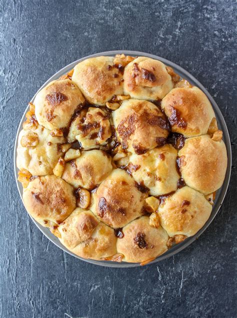 Apples should retain a crunch. Caramelised Apple Pull-Apart Bread (Eggless)