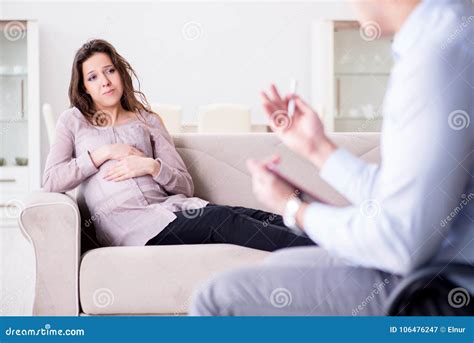 The Pregnant Woman Visiting Psychologist Doctor Stock Image Image Of Depression Expectant