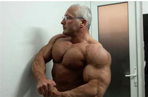 Bigmuscle Best Adult Photos At Gayporn Id