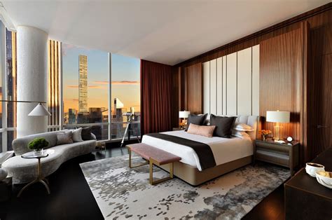 In pictures: Inside the New York hotel suite that costs $350,000 a week ...