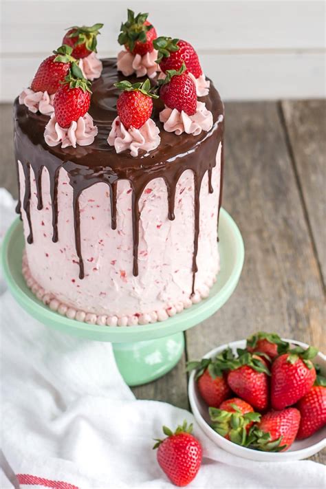 They are fun and easy to make. Chocolate Strawberry Cake | Liv for Cake