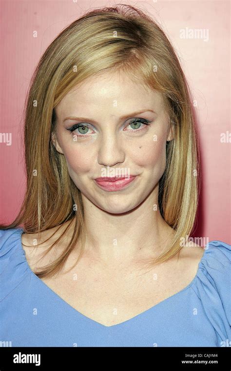 Oct 02 2007 Beverly Hills Ca Usa Actress Kelli Garner During