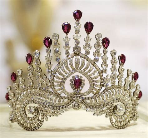 54 Best Pageant Crowns Images On Pinterest Pageant
