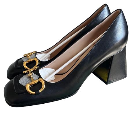 Gucci Womens Mid Heel Pump With Horsebit Black Leather Signature Gold