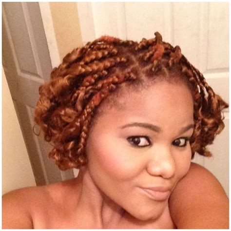 Decoding your curl type can be confusing. short curly box braids | Braids with curls
