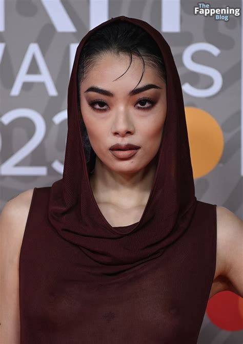 Rina Sawayama Flashes Her Nude Tits At The Brit Awards In London Photos Favorite Celebs