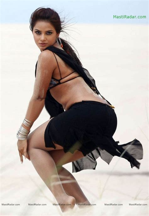 Neetu Chandra Thunder Thigh Show Hot Photos Actresshotphotos