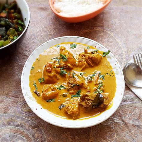 How do you cook curry chicken in the oven? Chicken coconut curry recipe - Chicken with coconut milk ...