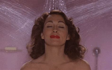 Faye Dunaway Shower Time GIF GIFDB Com
