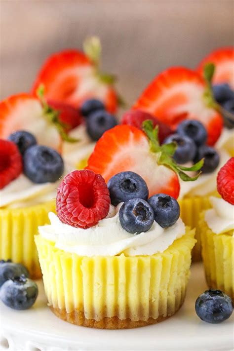 Does anyone have a recipe that does not use sour cream? Cheesecakes | Mini cheesecake recipes, Mini cheesecakes ...