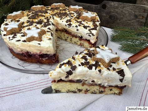 Das fladenbrot des frühen mittelalters gilt als ursprung von lebkuchen und stollen. Weihnachtstorte mit Preiselbeeren und Zimt - Aus meinem ...