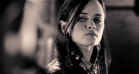 Cinematic Style Alexis Bledel In Sin City Capture The Castlecapture