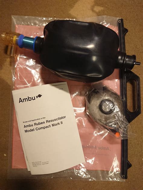 Vtg Nos Ambu Ruben Resuscitator Model Compact Mark Ll