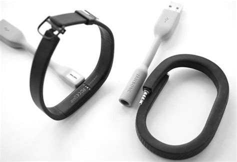 Track Yourself Jawbone Up2 And Up3 Fitness Trackers Jiji Blog