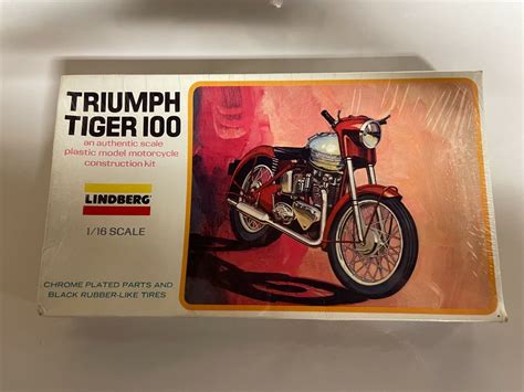 Купить Модель мотоцикла Vintage 1976 Lindberg 116 Triumph Tiger 100