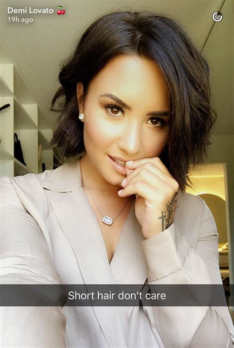 Demi Lovato Chops Off All Her Hair And Skips 2017 Met Gala See Her New Haircut Hollywood Life