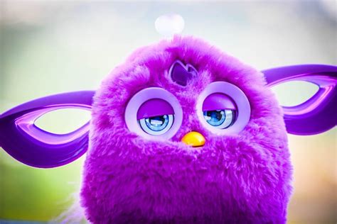4 Reasons You Can Replace Your Bestie With A Furby Connect Tech Girl