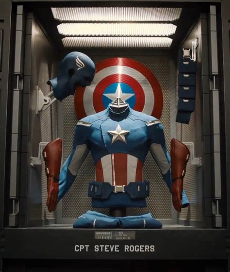 Captain Americas Uniform Marvel Cinematic Universe Wiki Fandom