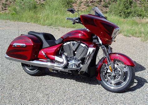 2012 Victory Cross Country Tour Best Performance Review Motorboxer