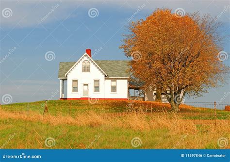 Little House On The Hill Royalty Free Stock Image Image 11597846