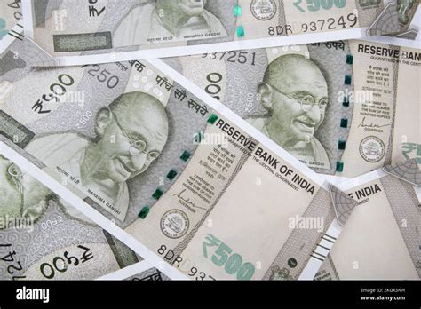 Indian 500 Rupee Note Hi Res Stock Photography And Images Alamy
