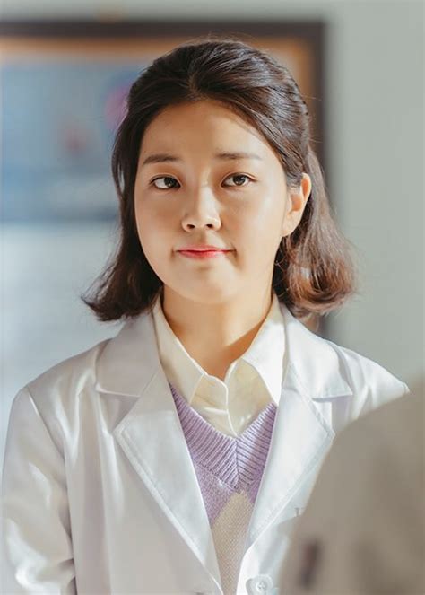 D 4 🐧🦌 On Twitter Actress Kim Ye Eun Who Played As Dr Cha Intern