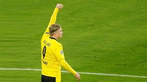 Check out his latest detailed stats including goals, assists, strengths & weaknesses and match ratings. Sevilla Vs Dortmund, Haaland: Kami Harus Berubah untuk Menang