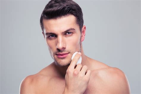 What Is The Best Moisturizer For Very Dry Skin The Fashionisto