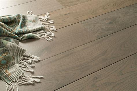 Hks 3 6 Feet Grey Oiled Wooden Flooring For Indoor Matte Rs 850