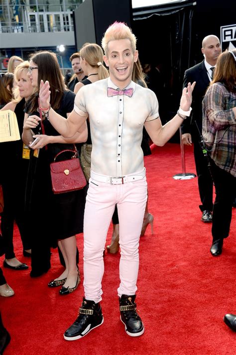 Frankie Grande Wears Body Paint To Amas And Thumbs His Nose At Fancy Dress