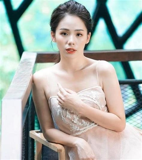Hương Ly Là Ai Tiểu Sử Hotgirl Cover Nguyễn Hương Ly