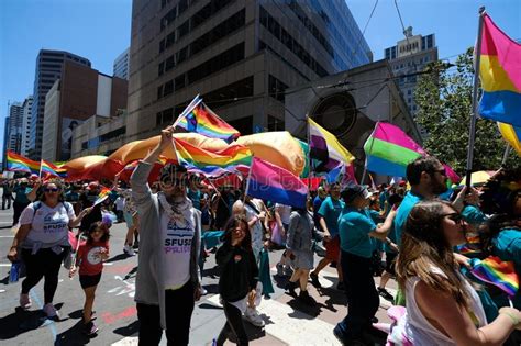 San Francisco Pride Parade Bunte Ballon Kostüme Redaktionelles Bild
