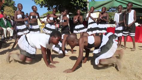 African Traditional Dance In Zvimba West Zimbabwe Mugomedia Youtube