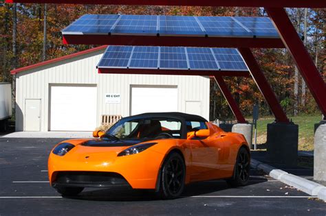 Pickering Energy Solutions Tesla Roadster Powered By Pv Solar Panels