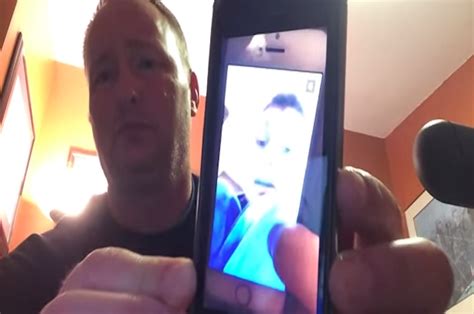 A Dad Played Racist Snapchats Sent To His Teen Daughter On Youtube To