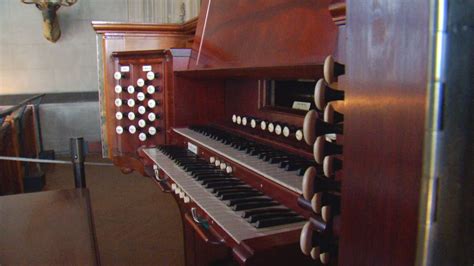 Ask 13 Is The Pipe Organ At Biltmore House In Playable Condition Wlos