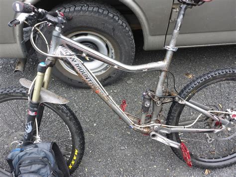 Stolen 2011 Rocky Mountain Bicycles Altitude 50